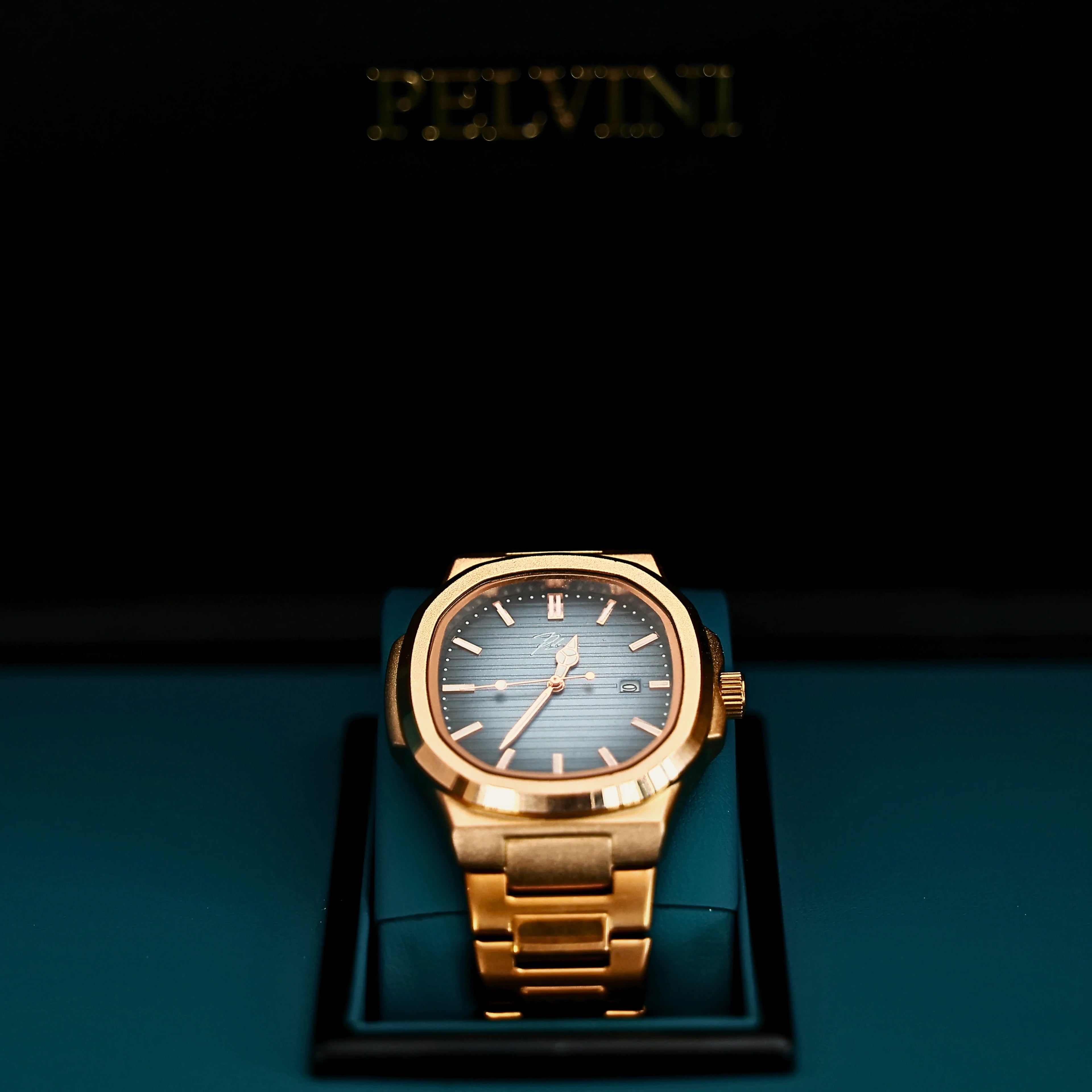 Curren Lucent